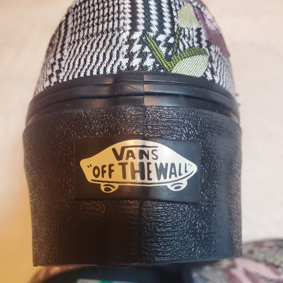 Vans Classic Slip-on with stacked Sole and Tapestry Floral, Womens Size 8 .new - Picture 7 of 9